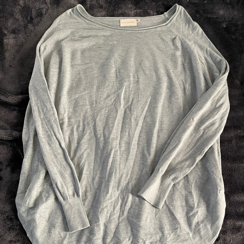 Dreamers - Shirttail Hem Sweater
